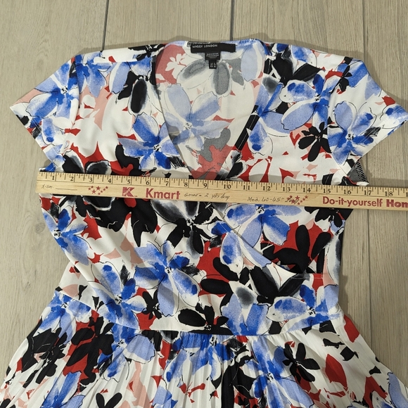 MAGGY LONDON red white blue floral midi dress size 6 - Picture 5 of 7